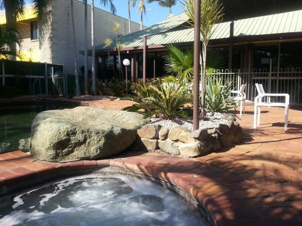 רוקהמפטון Glenmore Palms Motel מראה חיצוני תמונה
